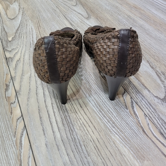 Bongo Woven Leather Heels Size 6.5 Brown - Picture 10 of 10